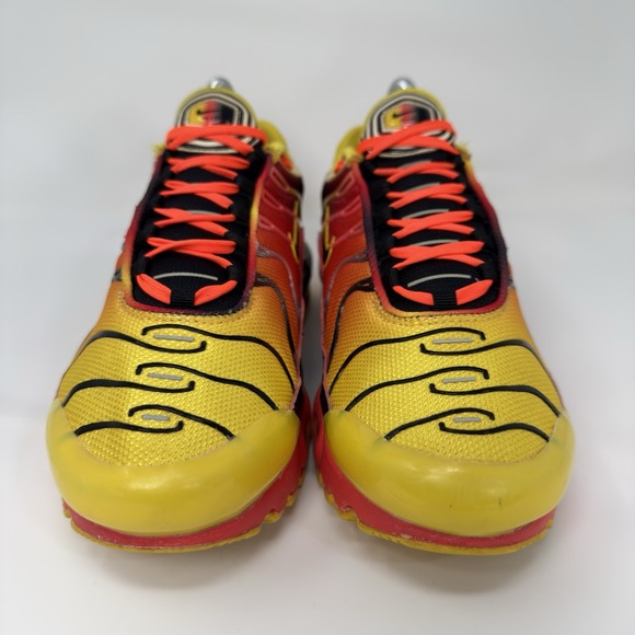 Nike Air Max Plus Chrome‎ Yellow Orange Red Black Size 5.5Y Womens 7 CT0962-700 - Picture 4 of 11
